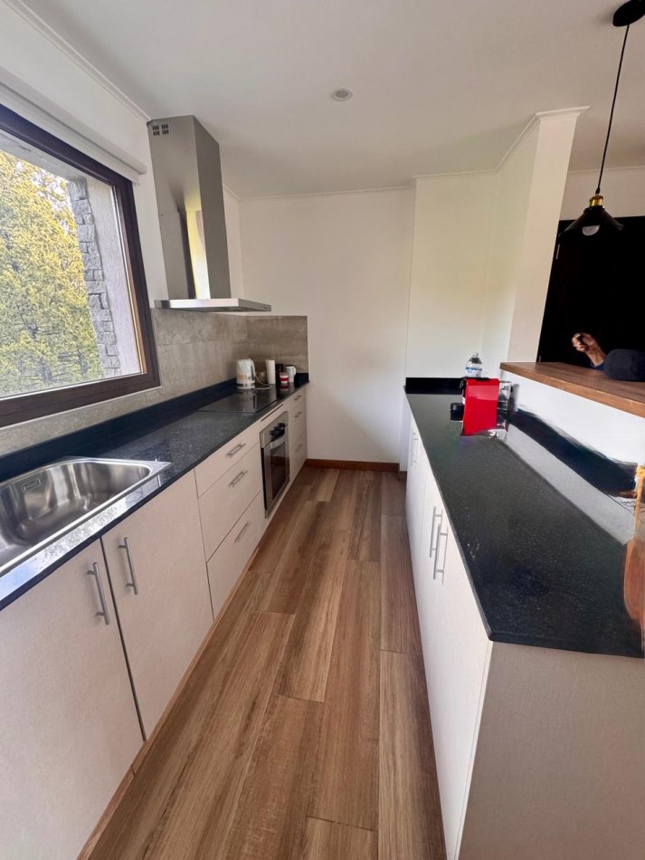 Exclusivo Depto en Alquiler Permanente | Barrancas de Melipal - Vista al Lago, 3 Dorm (2 en Suite) & Amenities de Categoria