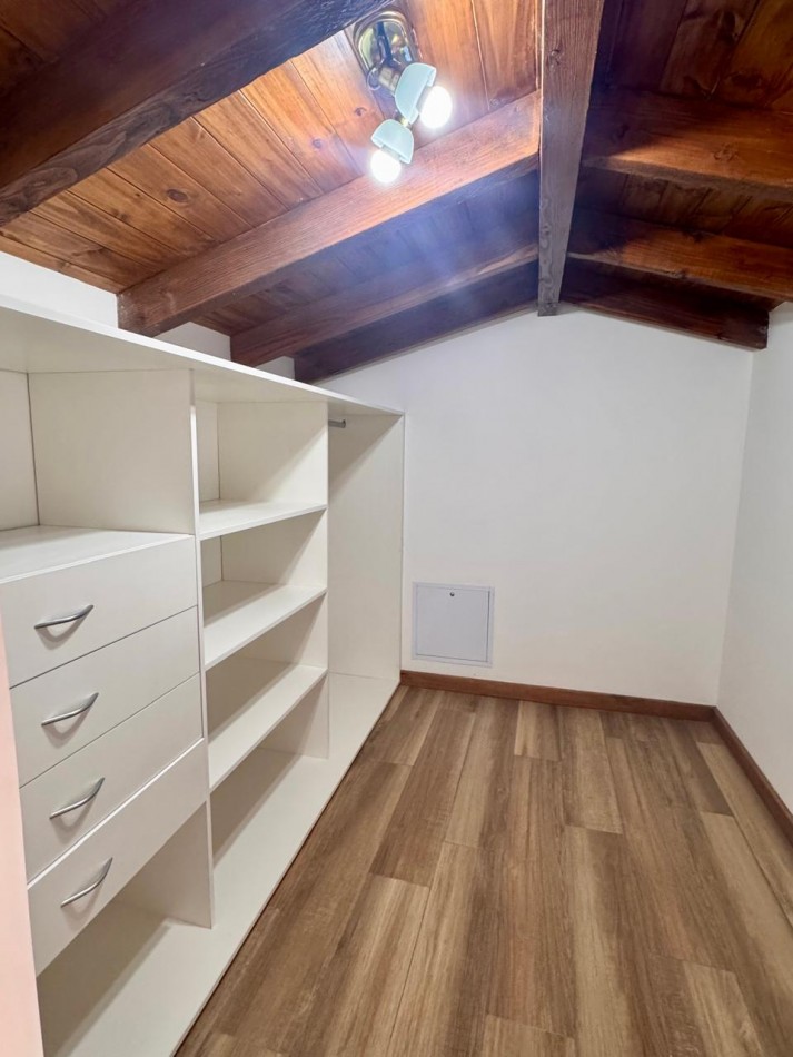 Exclusivo Depto en Alquiler Permanente | Barrancas de Melipal - Vista al Lago, 3 Dorm (2 en Suite) & Amenities de Categoria
