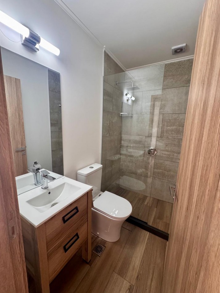 Exclusivo Depto en Alquiler Permanente | Barrancas de Melipal - Vista al Lago, 3 Dorm (2 en Suite) & Amenities de Categoria