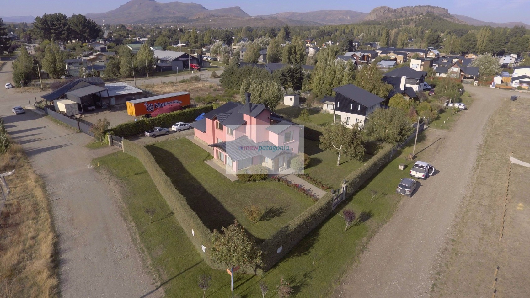 Casa 6 amb con quincho o posibilidad de depto anexo en Dina Huapi a 15 km de Bariloche