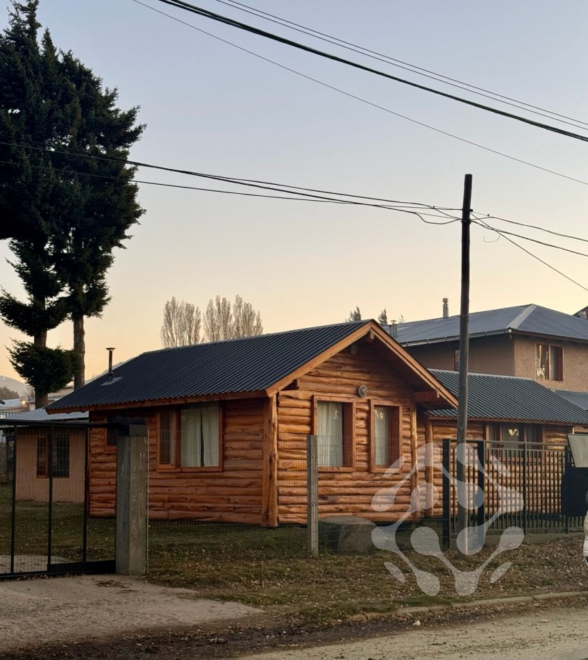 Lote amplio con departamento y oficinas para desarrollo