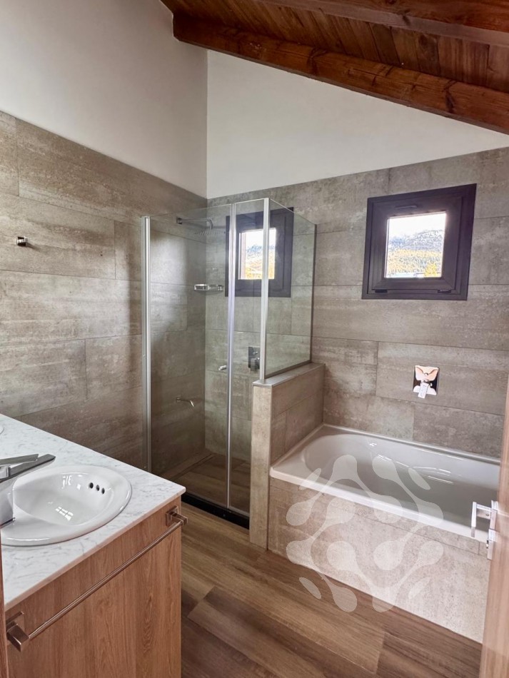 Exclusivo Depto en Alquiler Permanente | Barrancas de Melipal - Vista al Lago, 3 Dorm (2 en Suite) & Amenities de Categoria