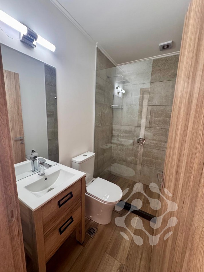 Exclusivo Depto en Alquiler Permanente | Barrancas de Melipal - Vista al Lago, 3 Dorm (2 en Suite) & Amenities de Categoria